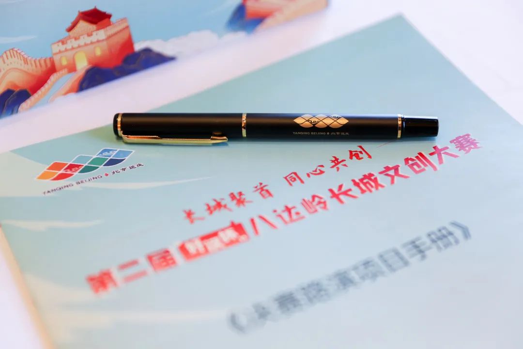 61c1751acf8a3.jpg